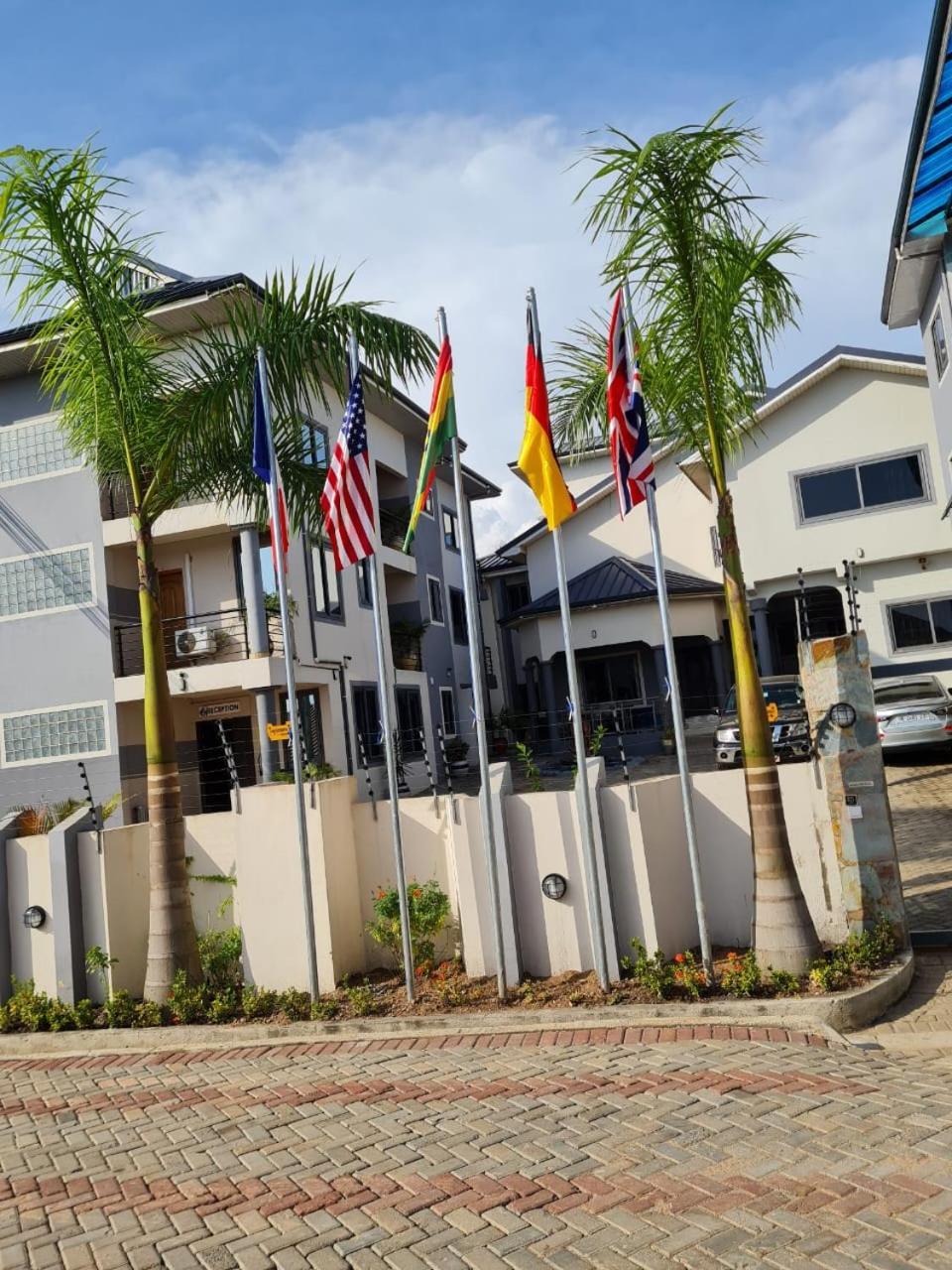 Queen'S Hill Lodge Gbawe Exterior photo